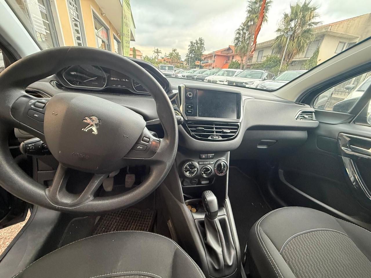 Peugeot 208 BlueHDi 75 5 porte Allure