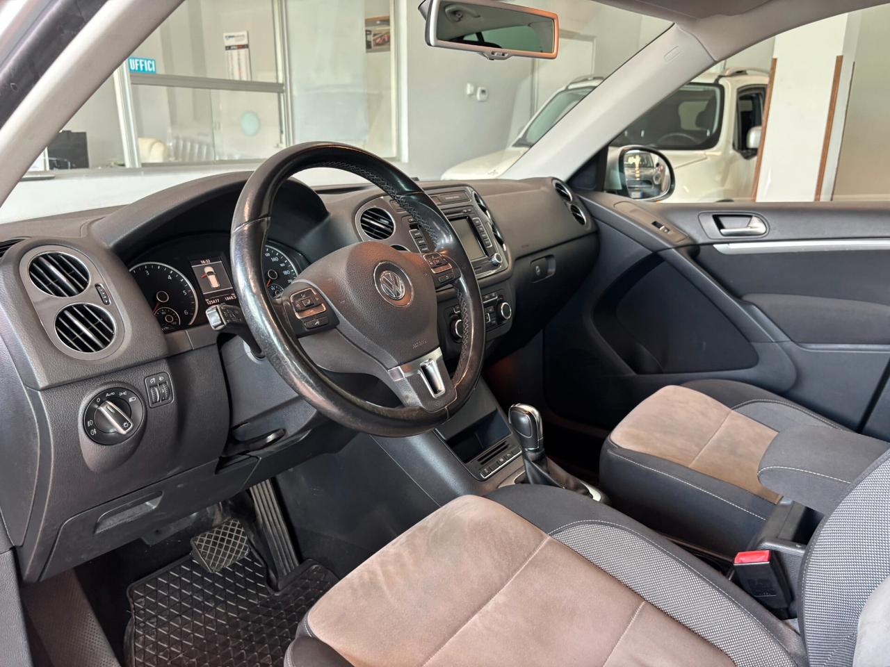 Volkswagen Tiguan 2.0 tdi Track*NAVI*TELECAMERA