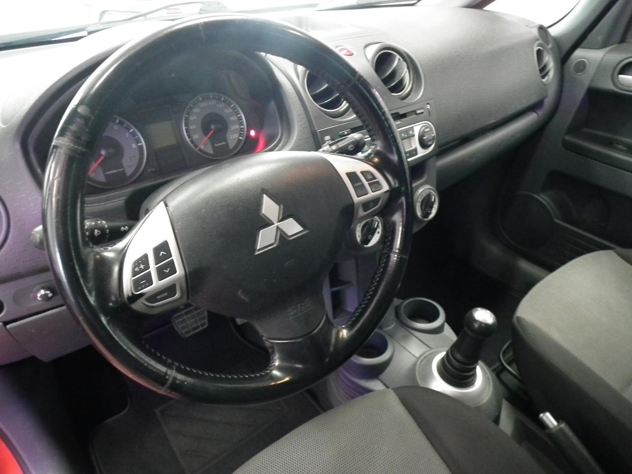 Mitsubishi Colt 1.3 BZ/GPL CON MOTORE DI KM 65.000 ! APPENA SOSTITUITO INSIEME ALLA FRIZIONE NUOVA !Invite