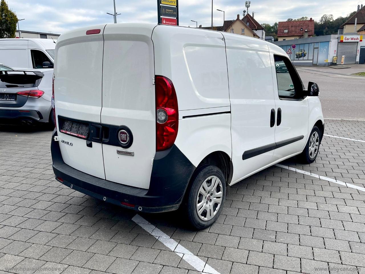 FIAT Doblò 1.6 MJT 3 POSTI RETROCAMERA CLIMA NAVI PASSO CORTO EURO 6