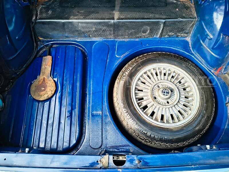 Alfa Romeo Spider Duetto 2000 Blu Interni Beige 1974