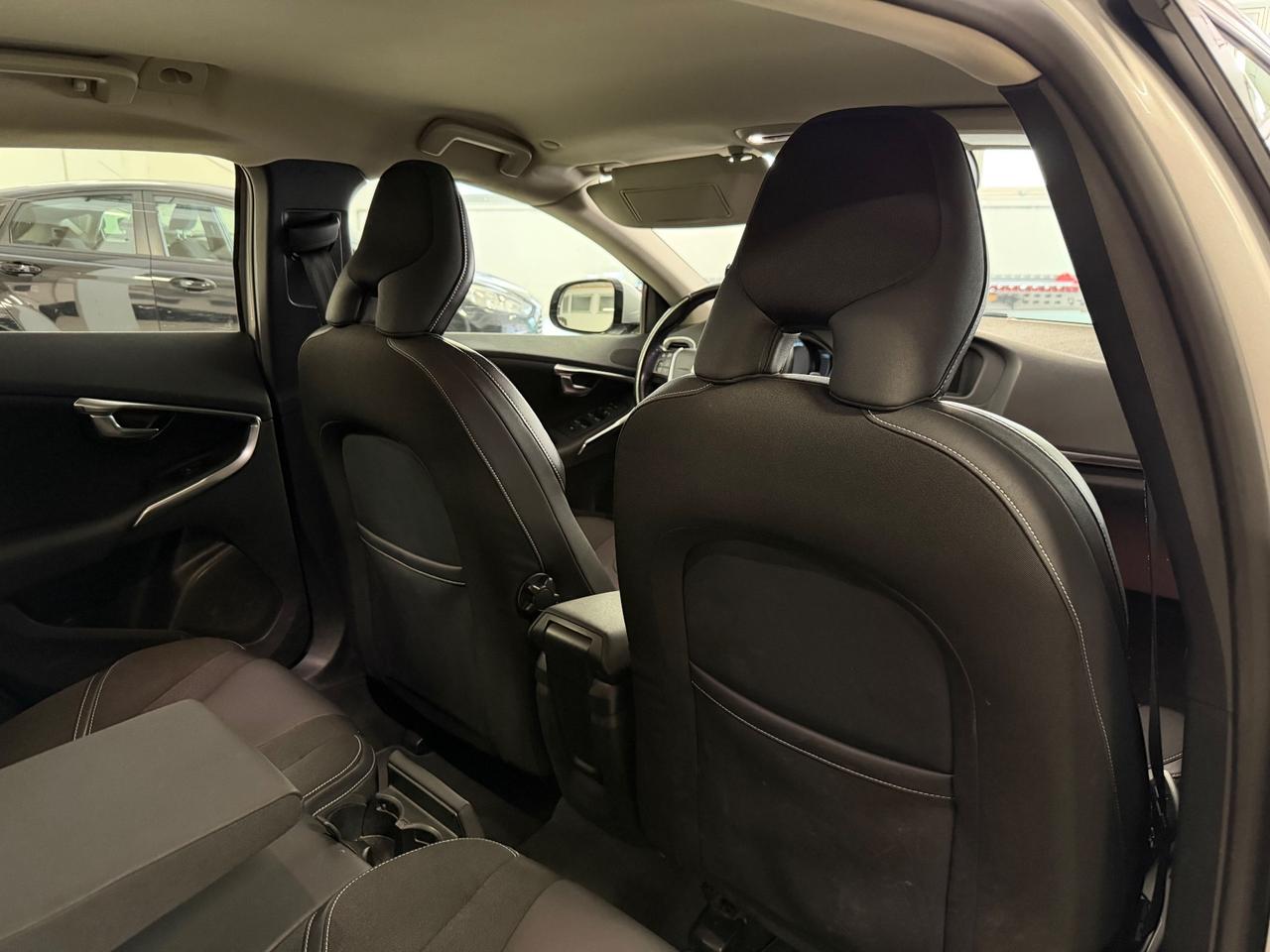 Volvo V40 D3 Geartronic Momentum