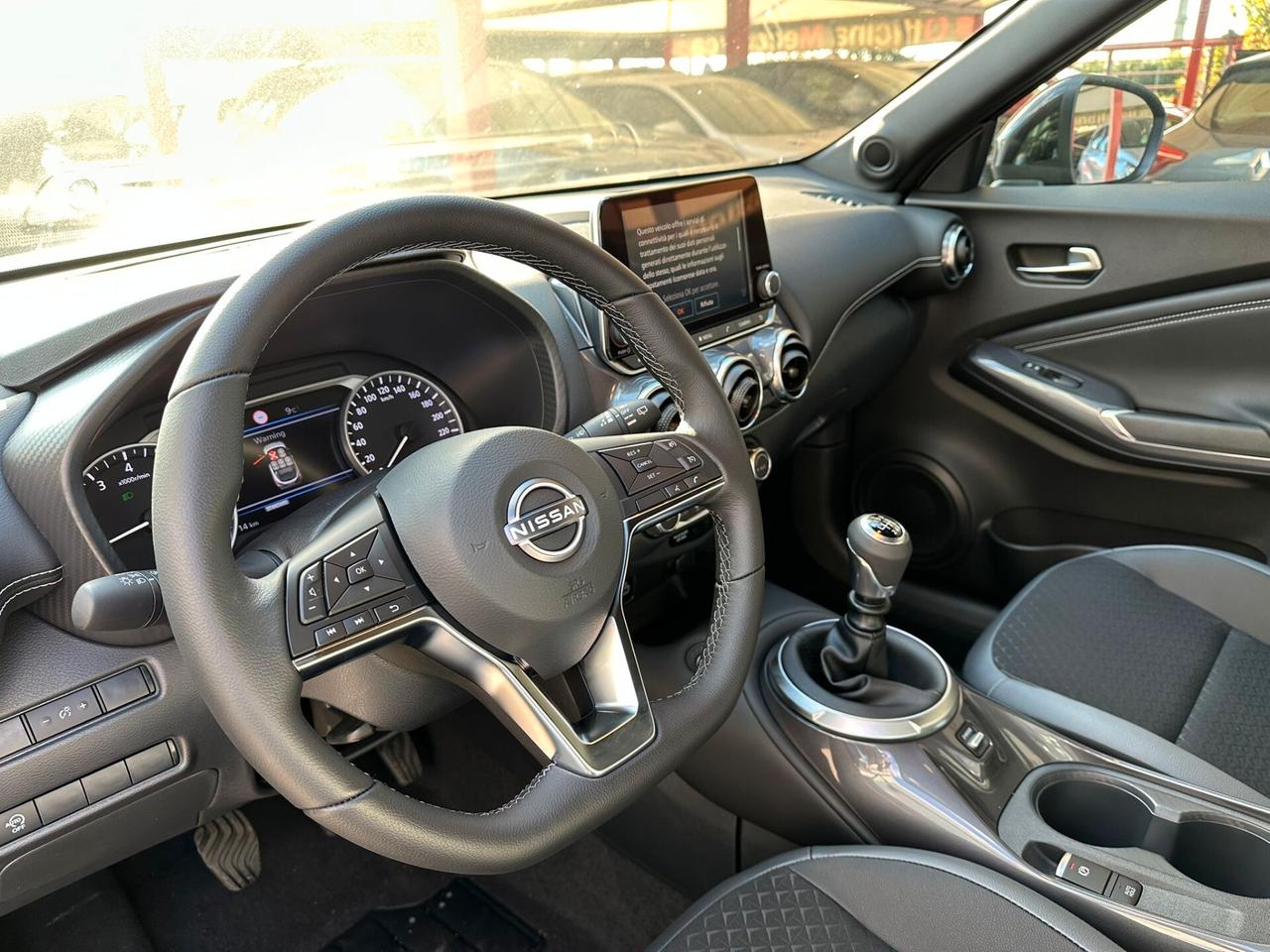 Nissan Juke 1.0 DIG-T 114 CV N-Connecta