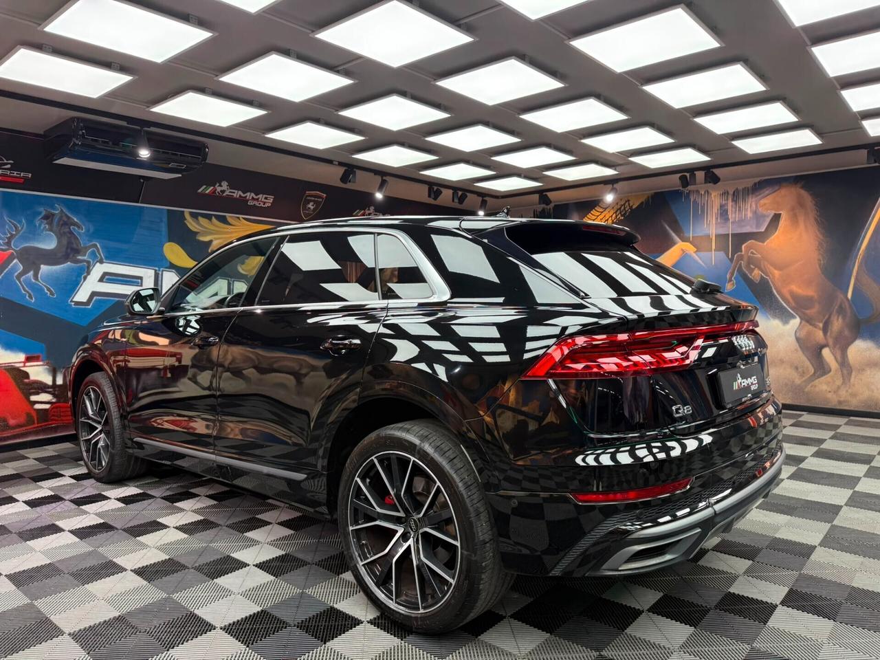 Audi Q8 50 TDI 286 CV quattro tiptronic Sport (734)
