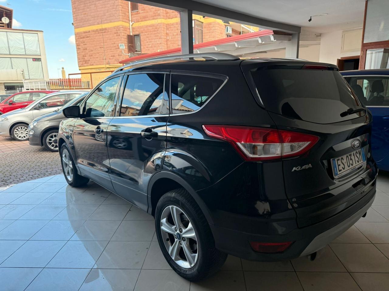 FORD KUGA 2.0 DIESEL 4x4 DEL NORD ITA 2013