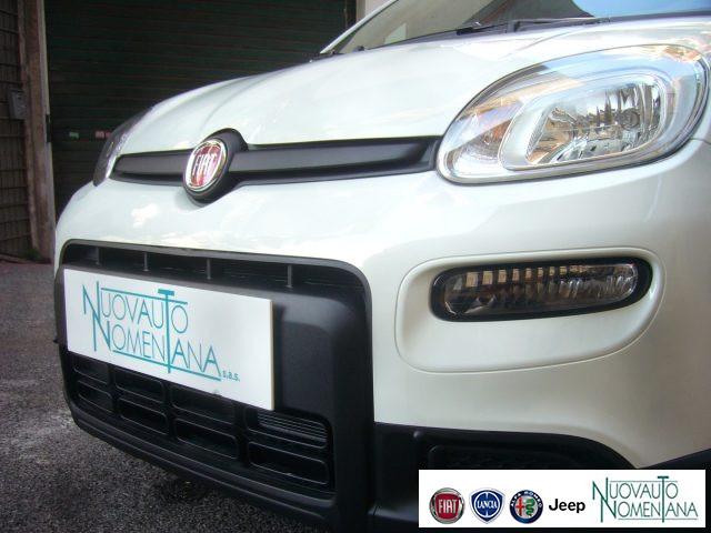 FIAT Panda 1.0 FireFly S&S Hybrid 5°Posto Pack City Km0