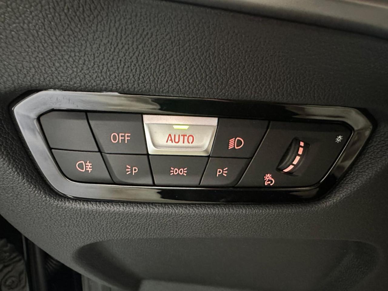 BMW Serie 3 Touring XDrive M-Sport Tetto Navi C.Lega19" PDC MSport M