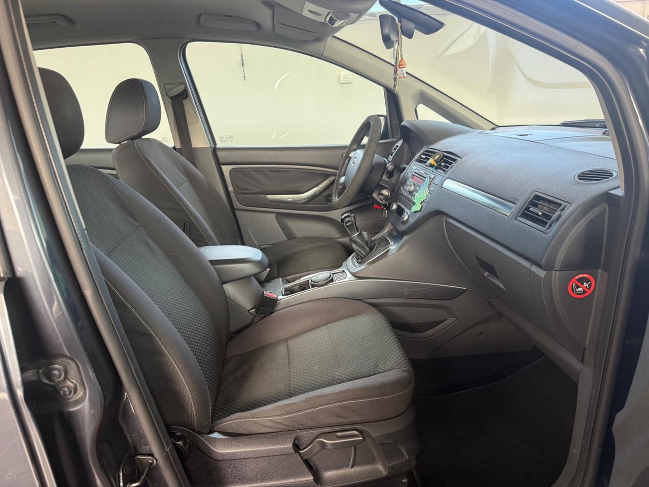 Ford C-Max Focus 1.6 TDCi (90CV) Titanium ok neopatentati