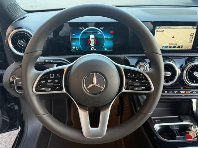 MERCEDES-BENZ A 160 Business Extra (CAR PLAY)