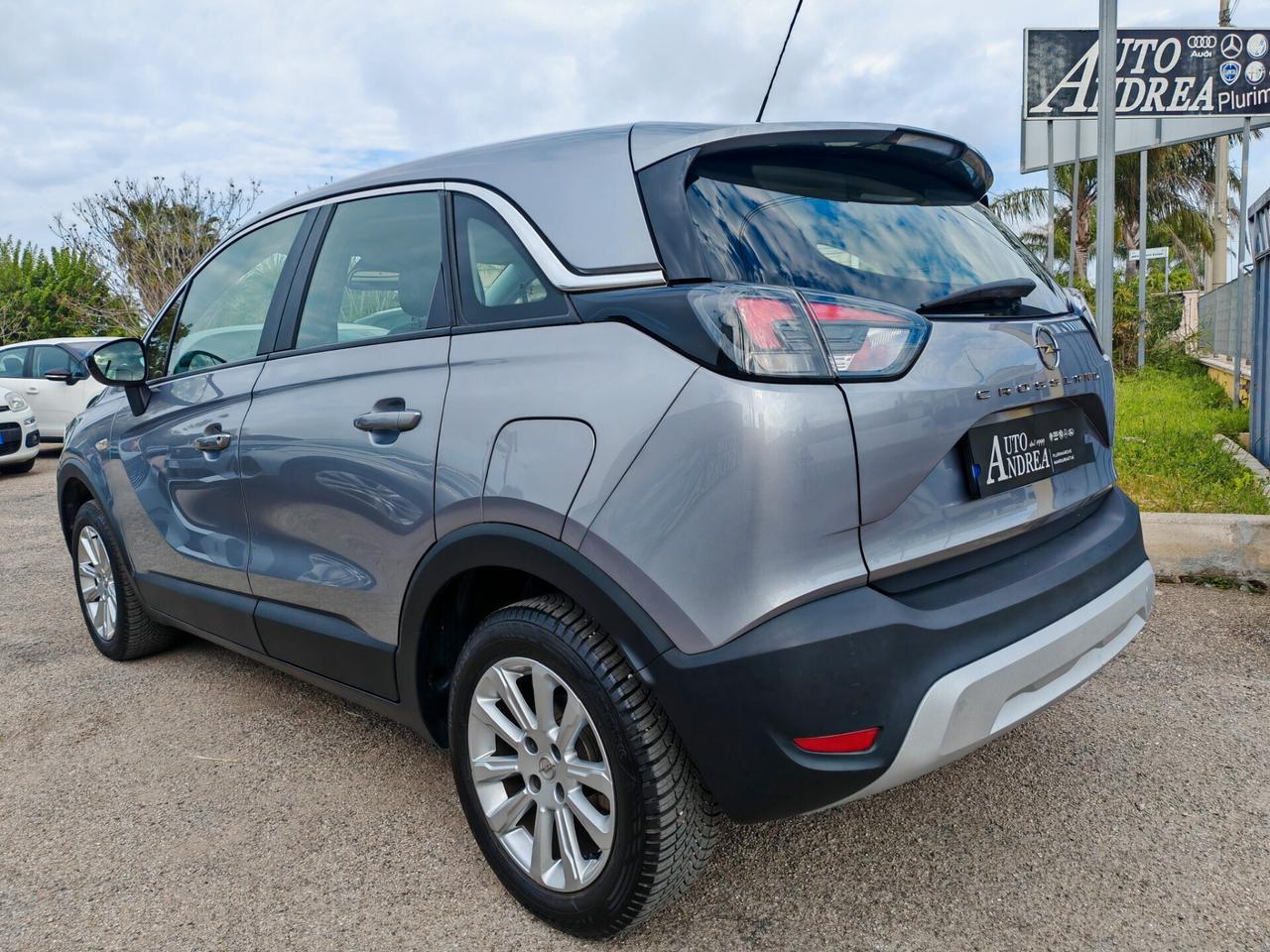 Opel Crossland 1.2benzina 64000km 2022