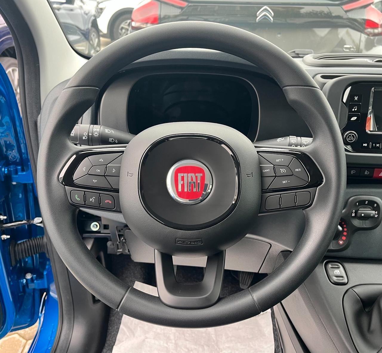 Fiat Panda 1.0 FireFly 70cv Hybrid Icon Km0 (5 posti)