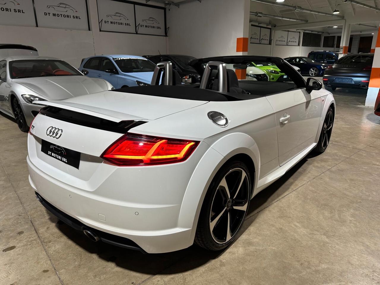 Audi TT Roadster 1.8 TFSI S tronic line CABRIO -CERCHI 19' RS