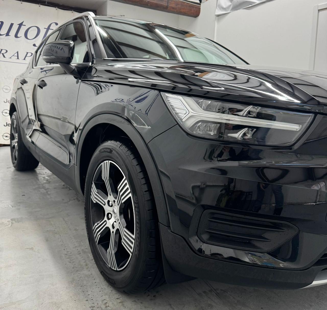Volvo XC40 T3 Geartronic R-design