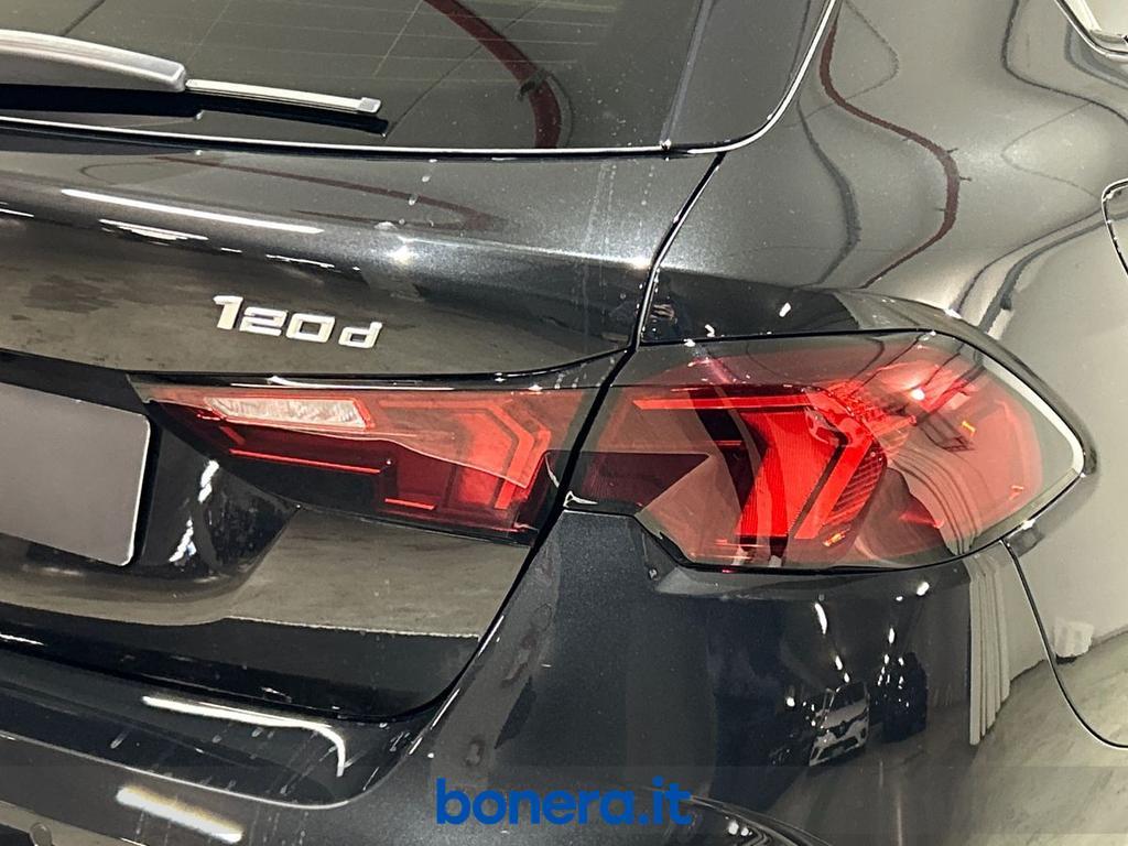 BMW Serie 1 120 d 48V MSport Pro DCT