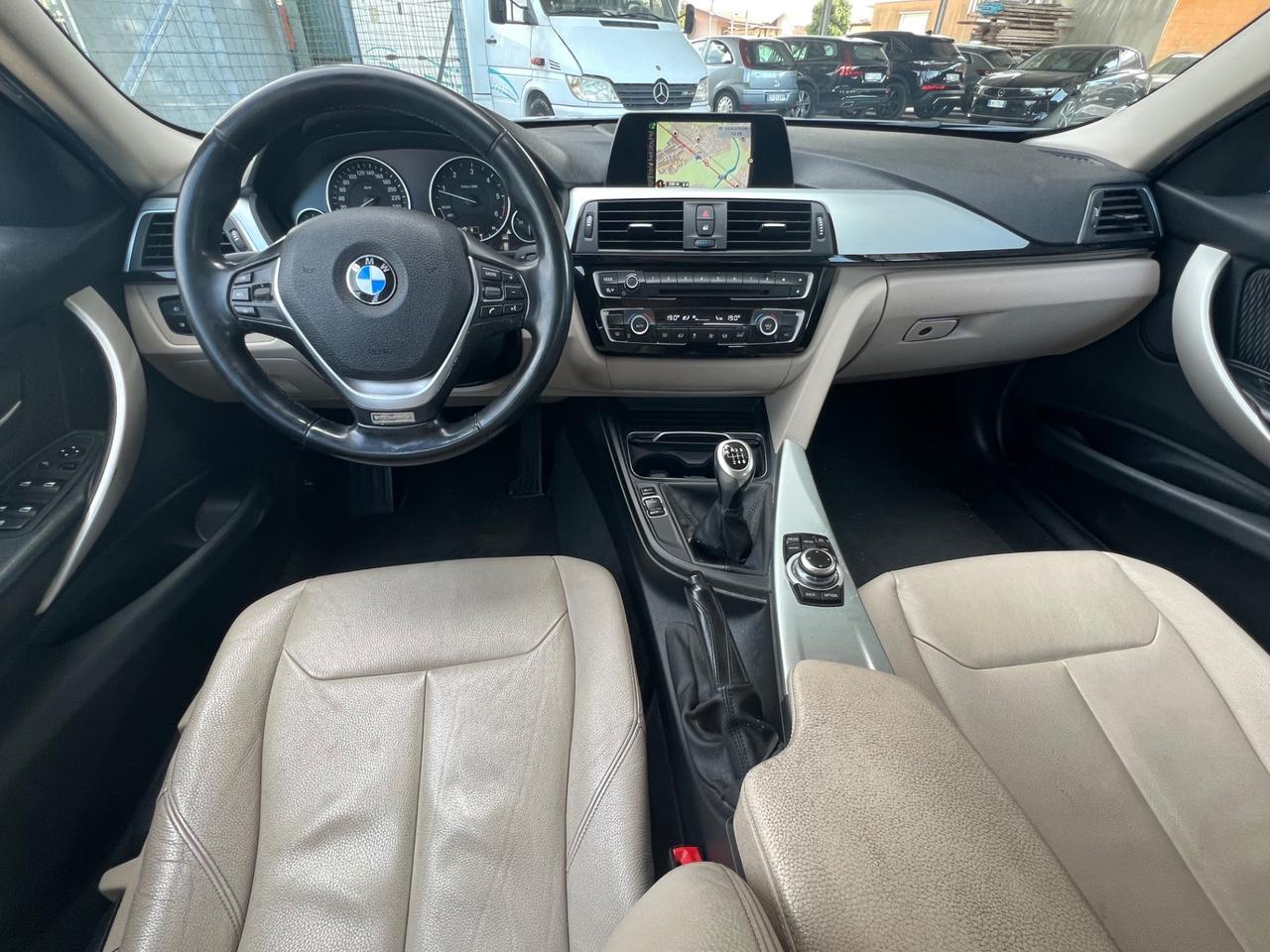 Bmw 320d Touring Luxury Tenuta molto Bene