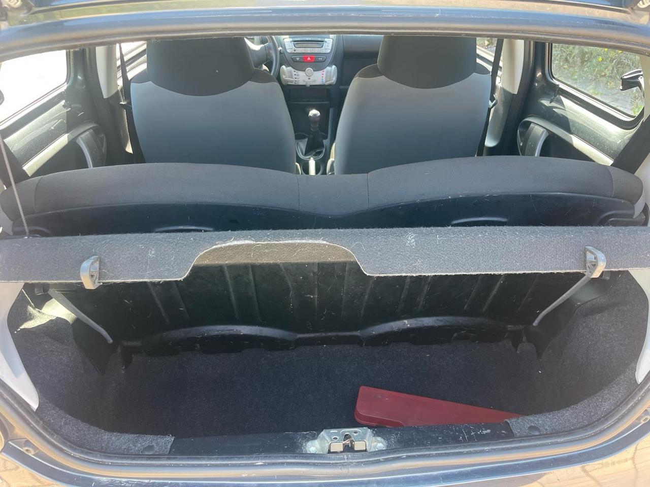 Toyota Aygo 1.0 12V VVT-i 5 porte Lounge Connect