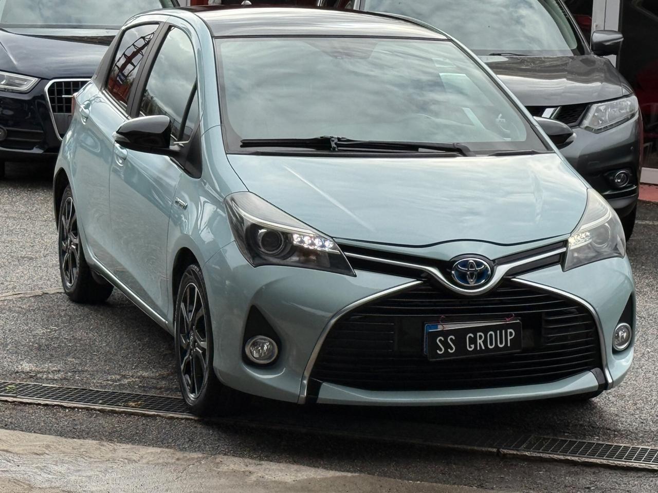 Yaris 1.5 Hybrid( 65 mila km - GLAMUR EDITION )-RATE