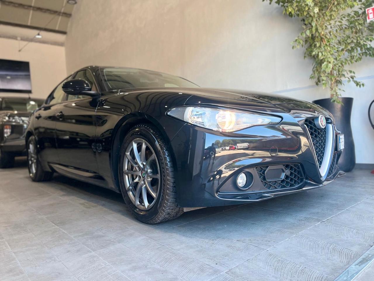 ALFA ROMEO GIULIA 2.2 Turbodiesel 180 CV 87600KM *UNICOPRO*