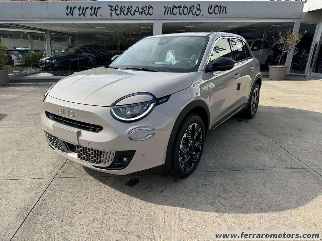 Fiat 600 Hybrid 110 CV DCT MHEV Business