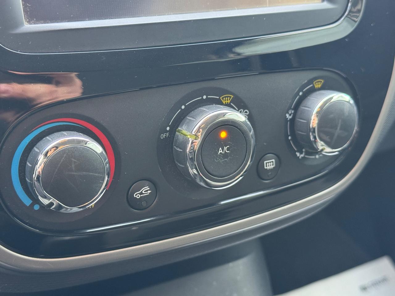 Renault Captur 1.5 dCi 8V 90 CV EDC Energy R-Link