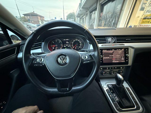 VOLKSWAGEN Passat Variant 1.6 TDI SCR DSG Business BMT HIGHLINE FULL