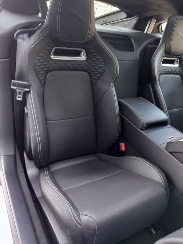 Jaguar F-Type 2.0 P300CV RWD AUTO R-Dynamic