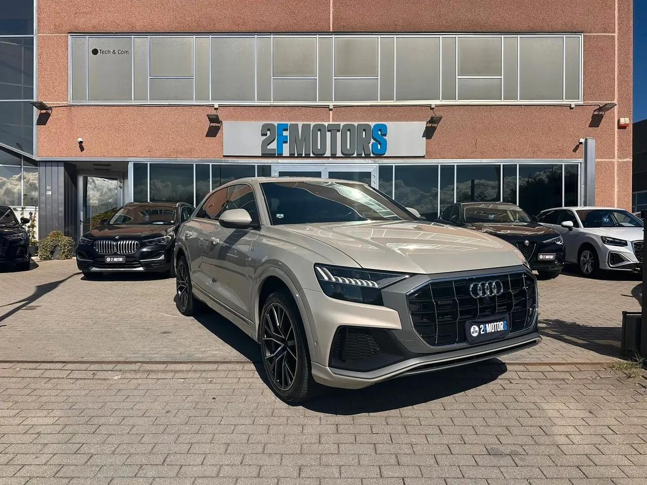 Audi Q8 50 TDI 286 CV quattro tiptronic Sport