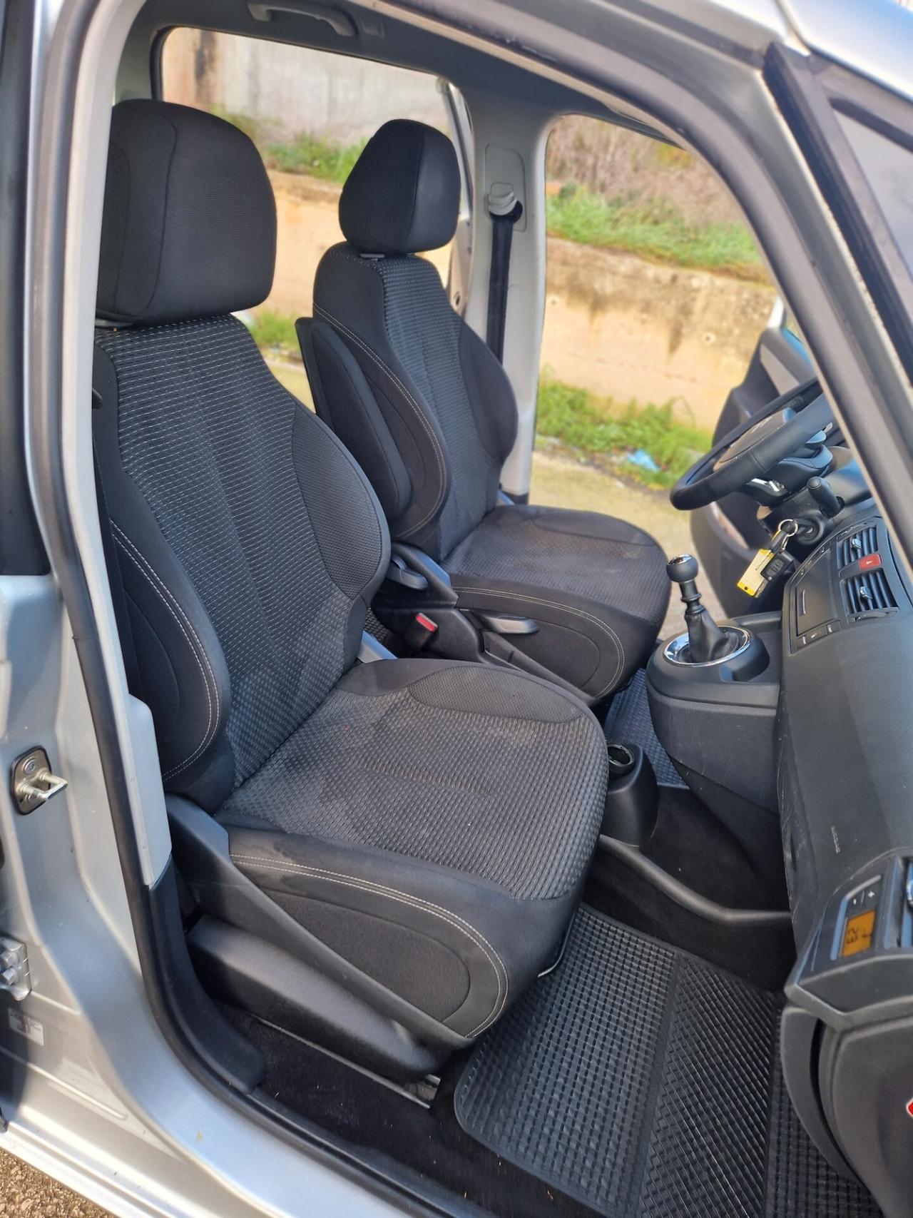 Citroen C4 Grand Picasso 1.6 HDi 110 FAP Business