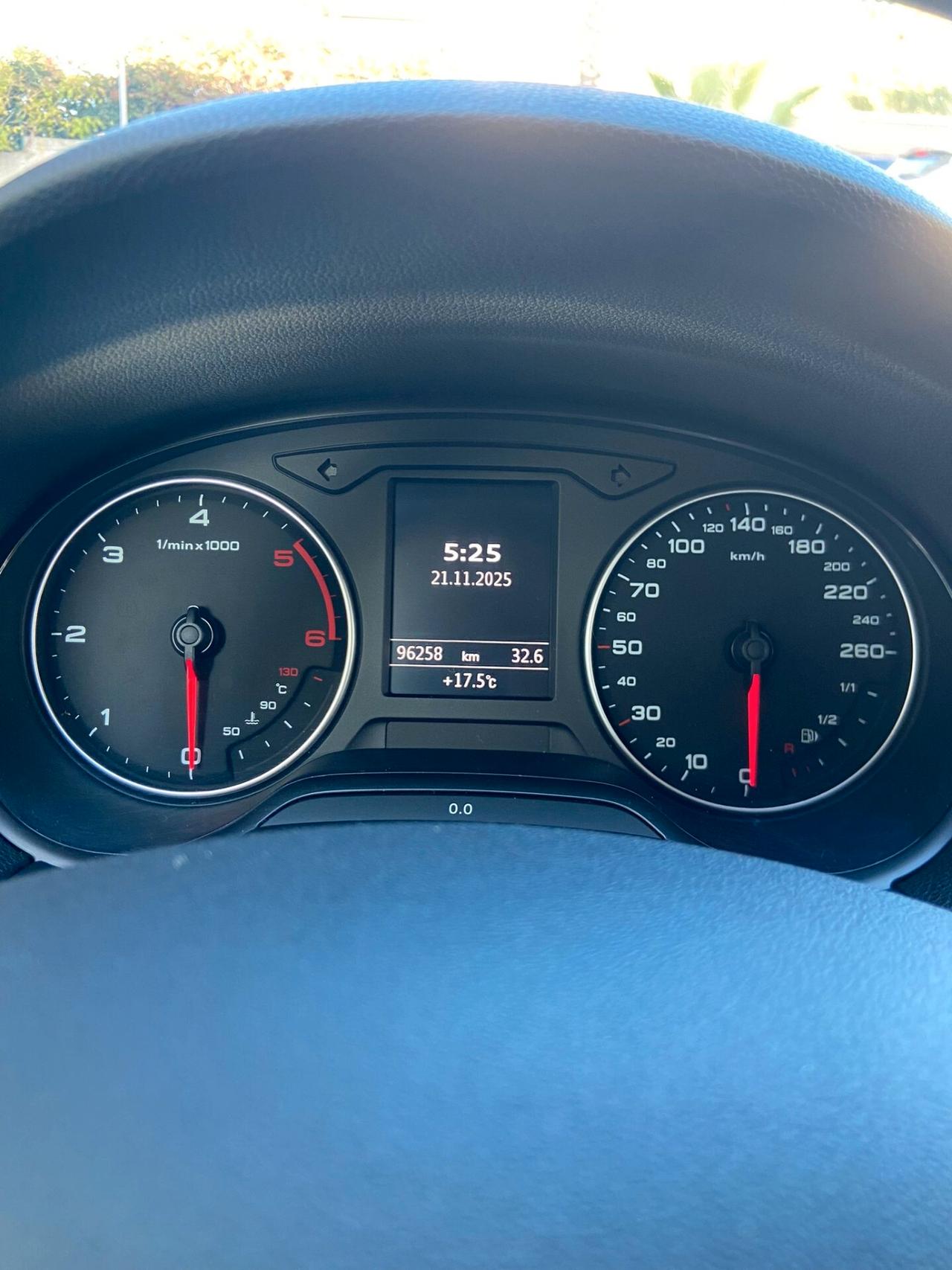 Audi A3 Sportback 1.6 TDI 110cv (81kw) Ambition EURO6