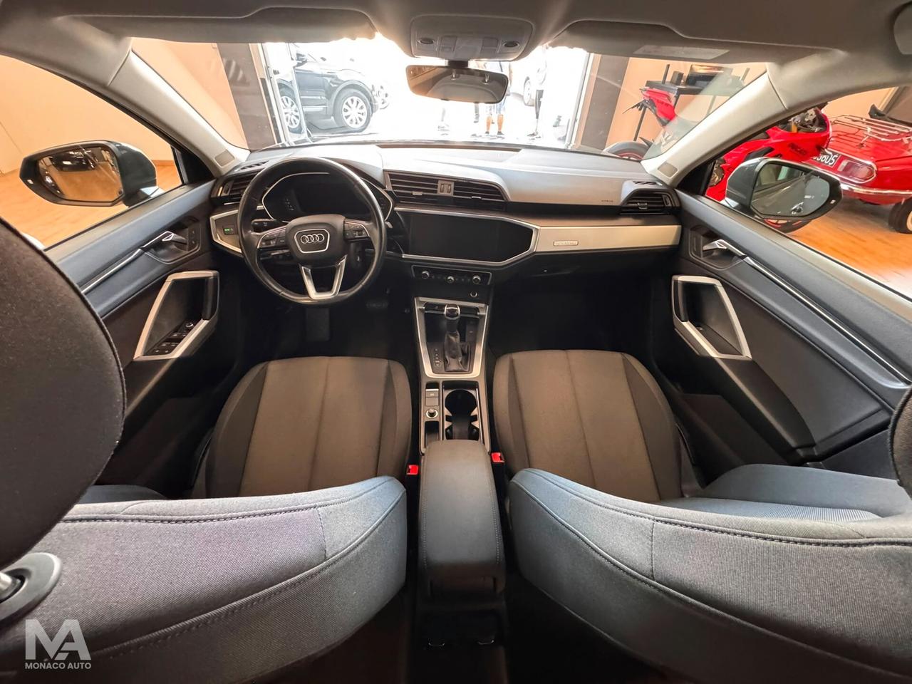 Audi Q3 2.0 TDI S tronic Business 150CV 2022
