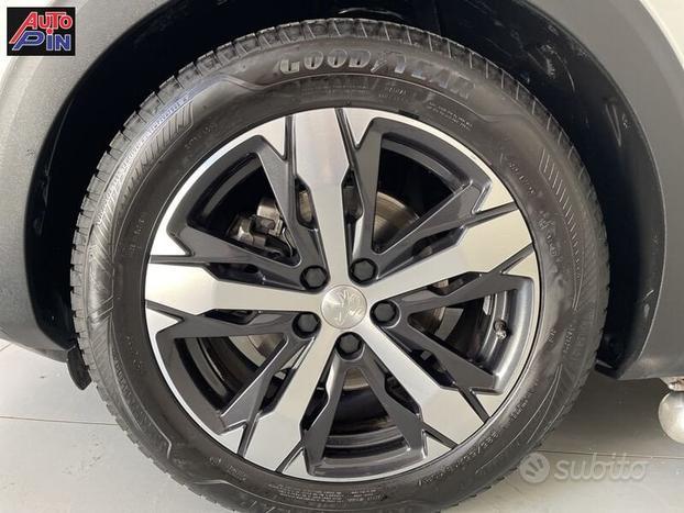 Peugeot 3008 BlueHDi 120 S&S Allure