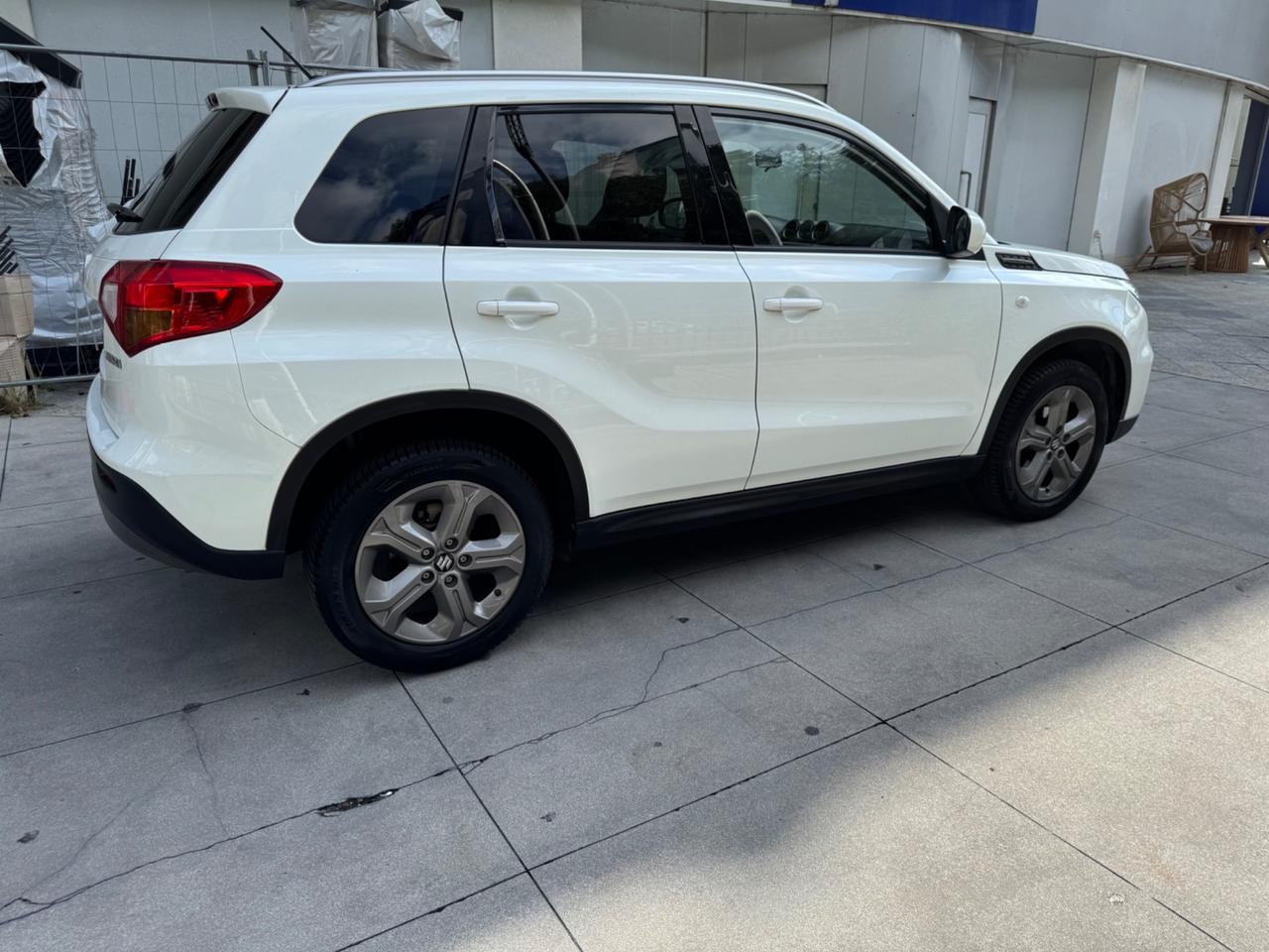 SUZUKI VITARA 1.6 COOL KM 80 MILA