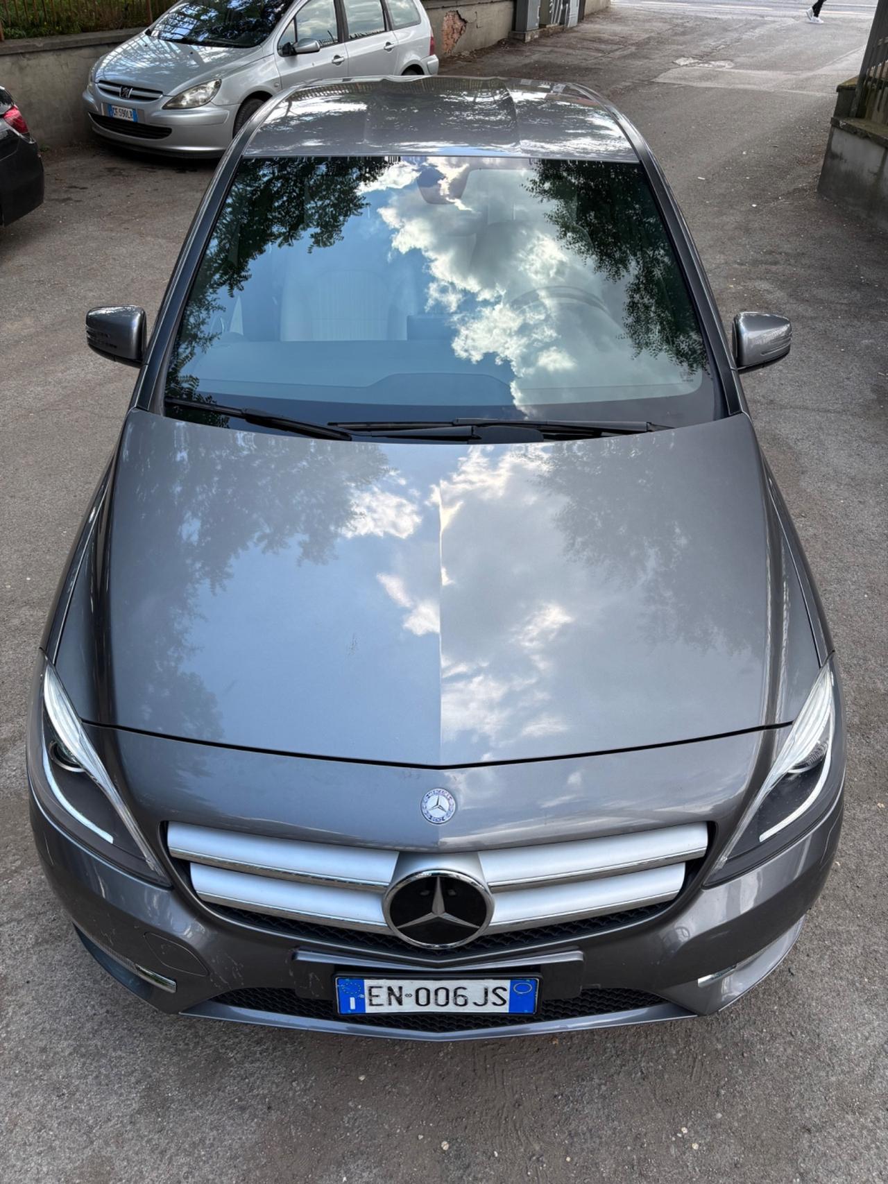 Mercedes-benz B 200 BlueEFFICIENCY Premium