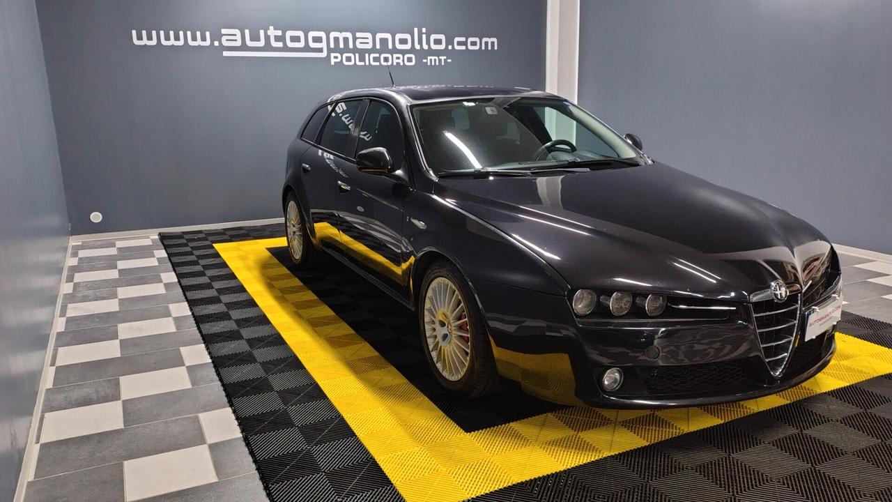 Alfa Romeo 159 2.4 JTDm 20V Sportwagon Distinctive