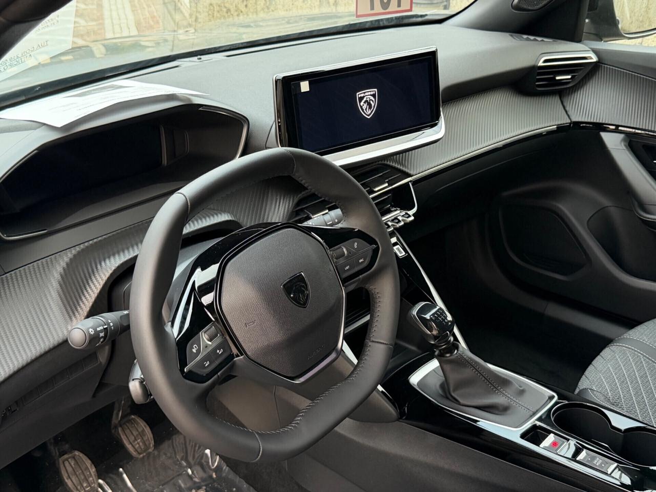 Peugeot 2008 KM0 PureTech 100 S&S Allure