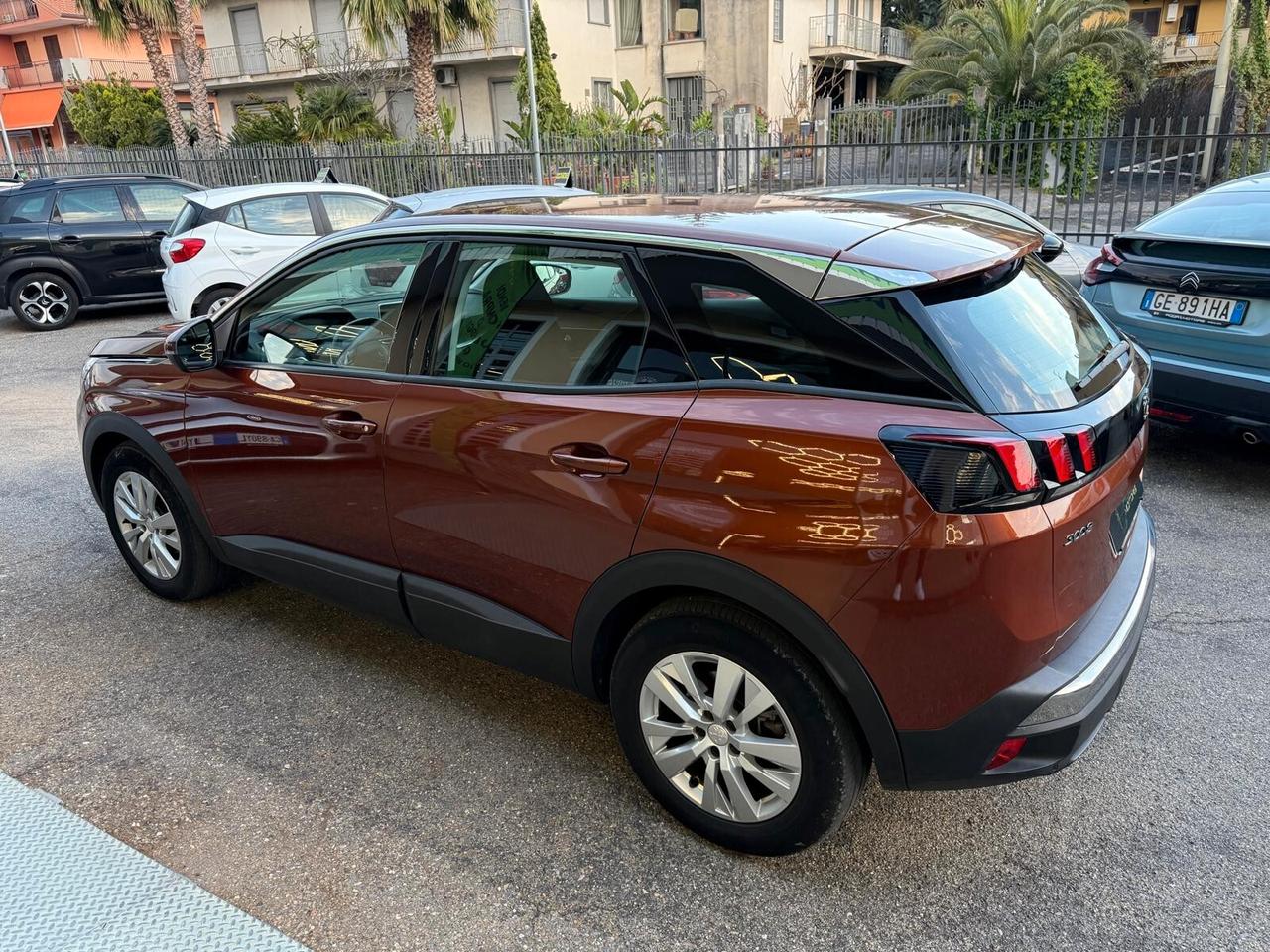 Peugeot 3008 AUTOMATICA BlueHDi 130 S&S EAT8 Allure