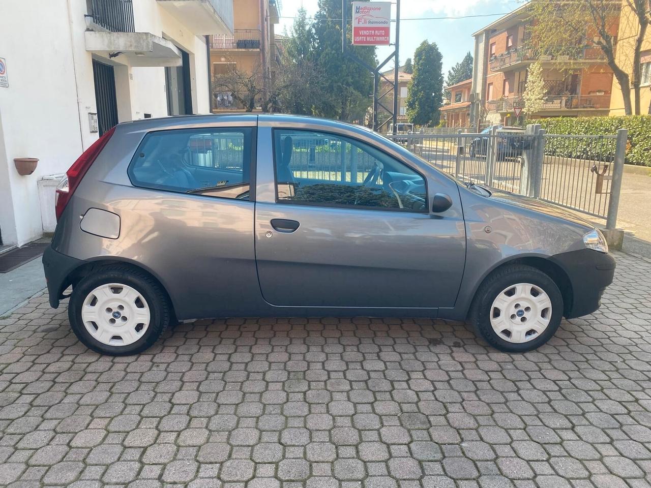 Fiat Punto 1.2 139.000KM OK NEOPATENTATI