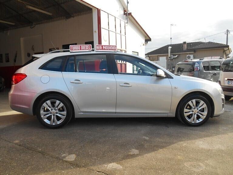 Chevrolet Cruze 1.7 Diesel Station Wagon LTZ