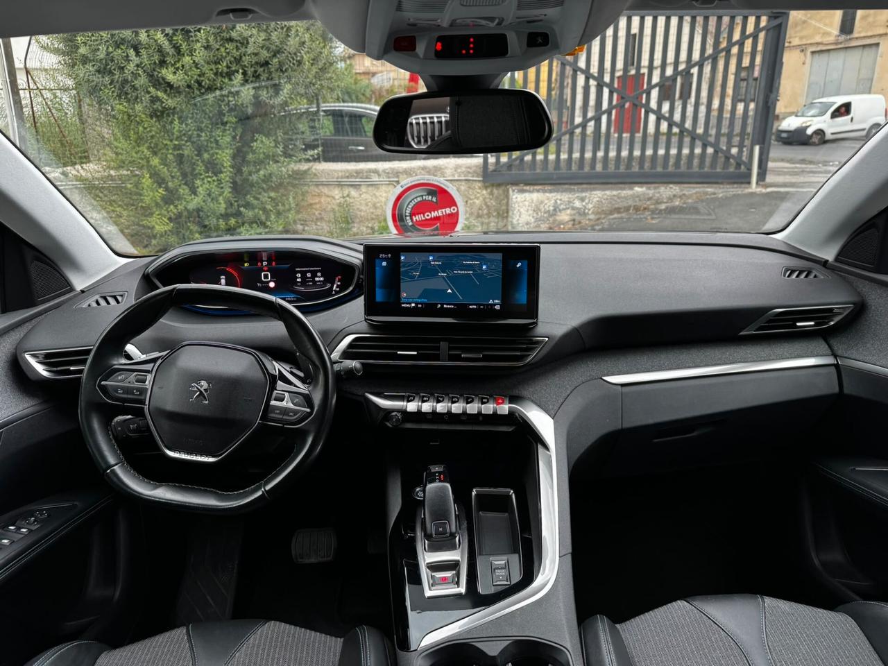 Peugeot 3008 BlueHDi 130 S&S EAT8 Allure