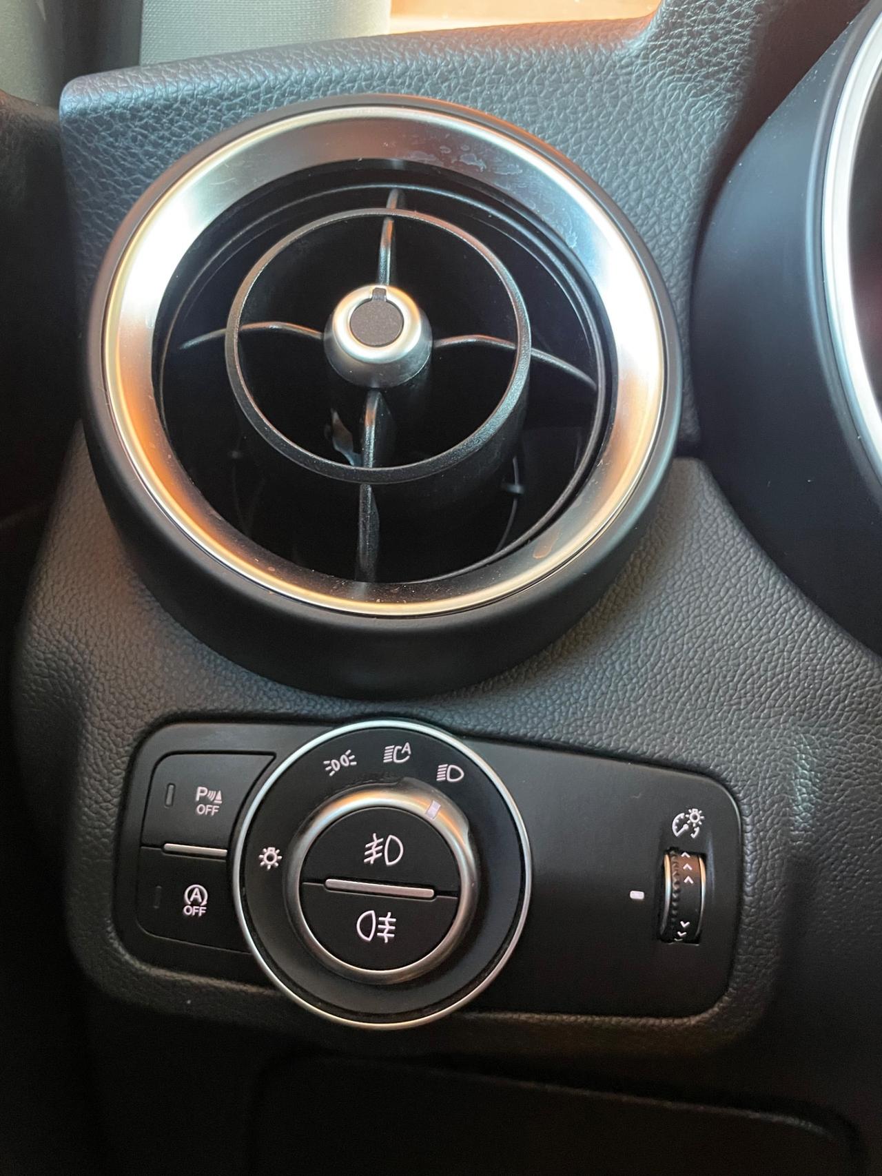 Alfa Romeo Stelvio 2.2 Turbodiesel 150 CV AT8 RWD Super