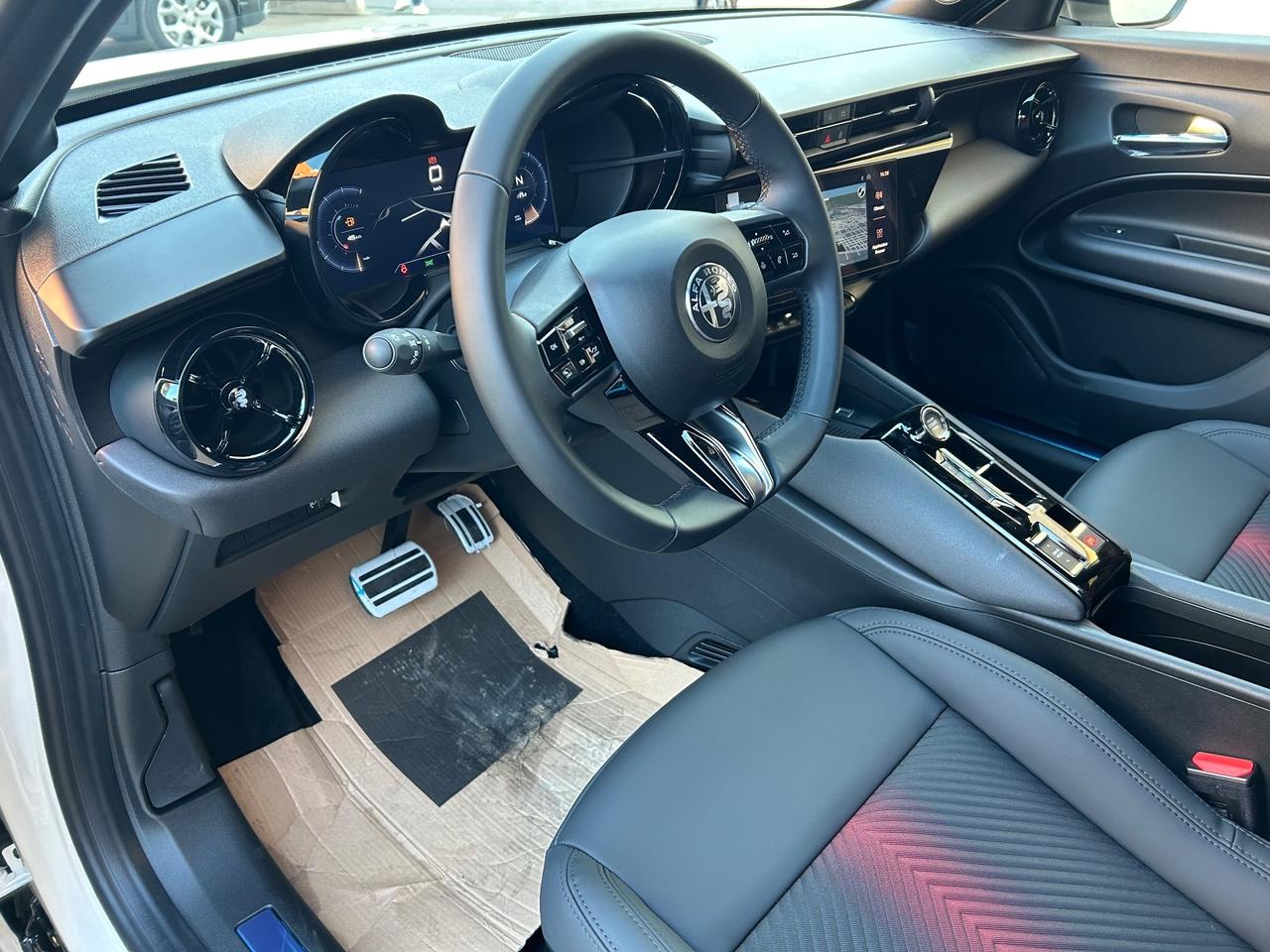 Alfa Romeo Junior 1.2 145 CV Hybrid eDCT6 Ti