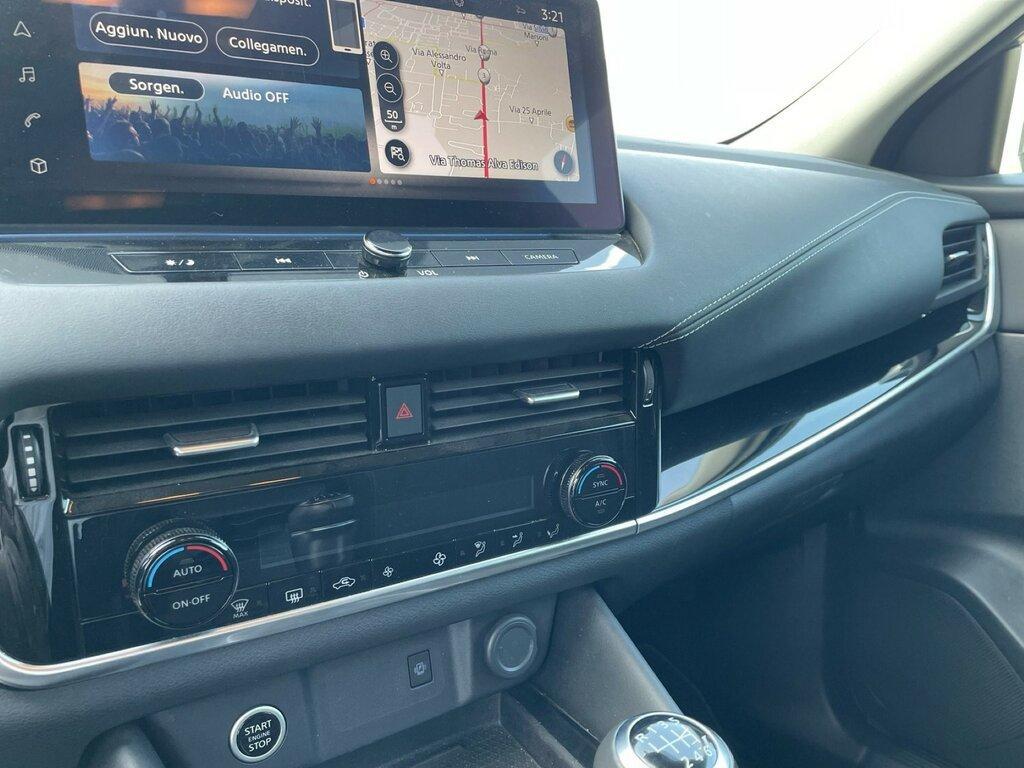 Nissan Qashqai 1.3 MILD HYBRID N-Connecta 2WD