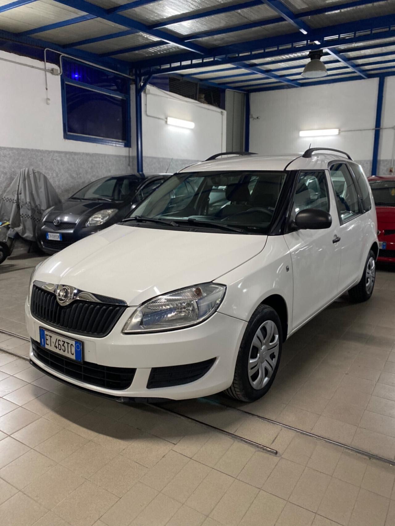 Skoda Roomster 1.2 tdi 75CV Ambition 2014