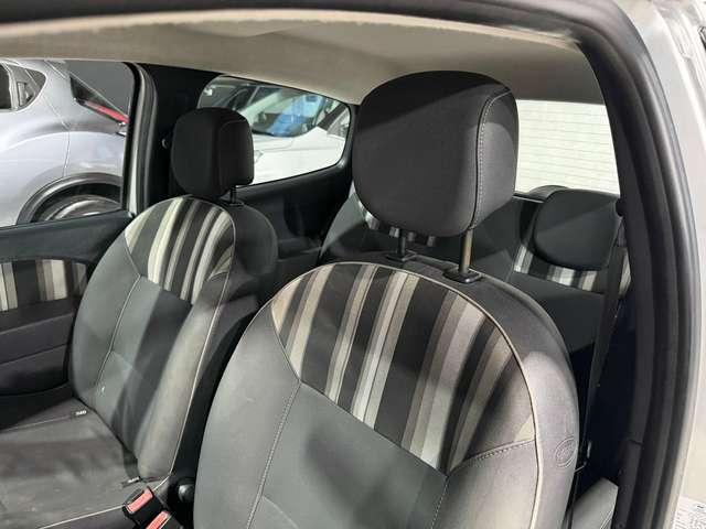 Renault Twingo Benzina Neopatentati