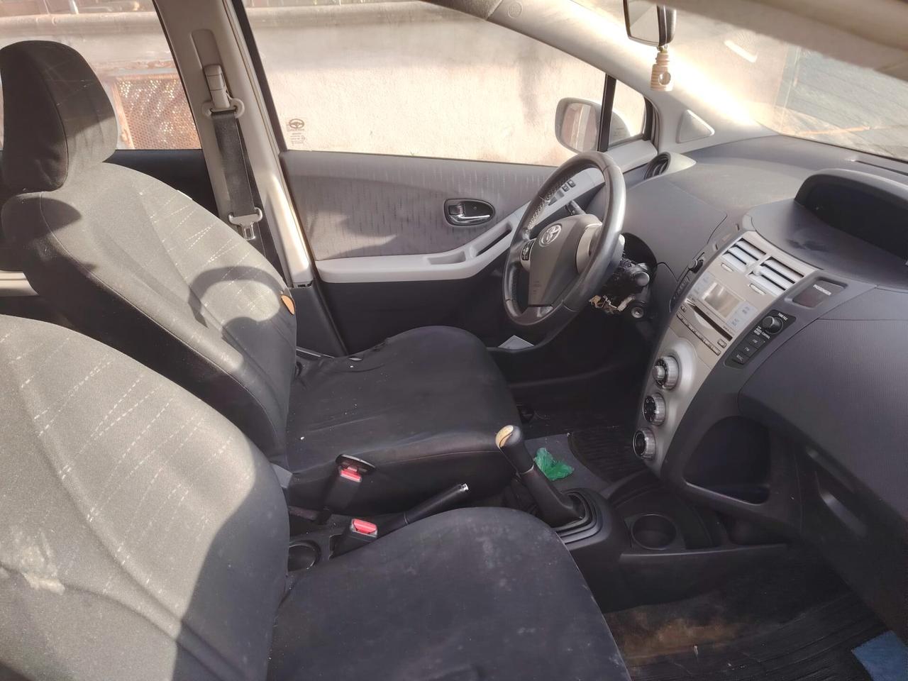 Toyota Yaris 1.4 D-4D DPF 5 porte