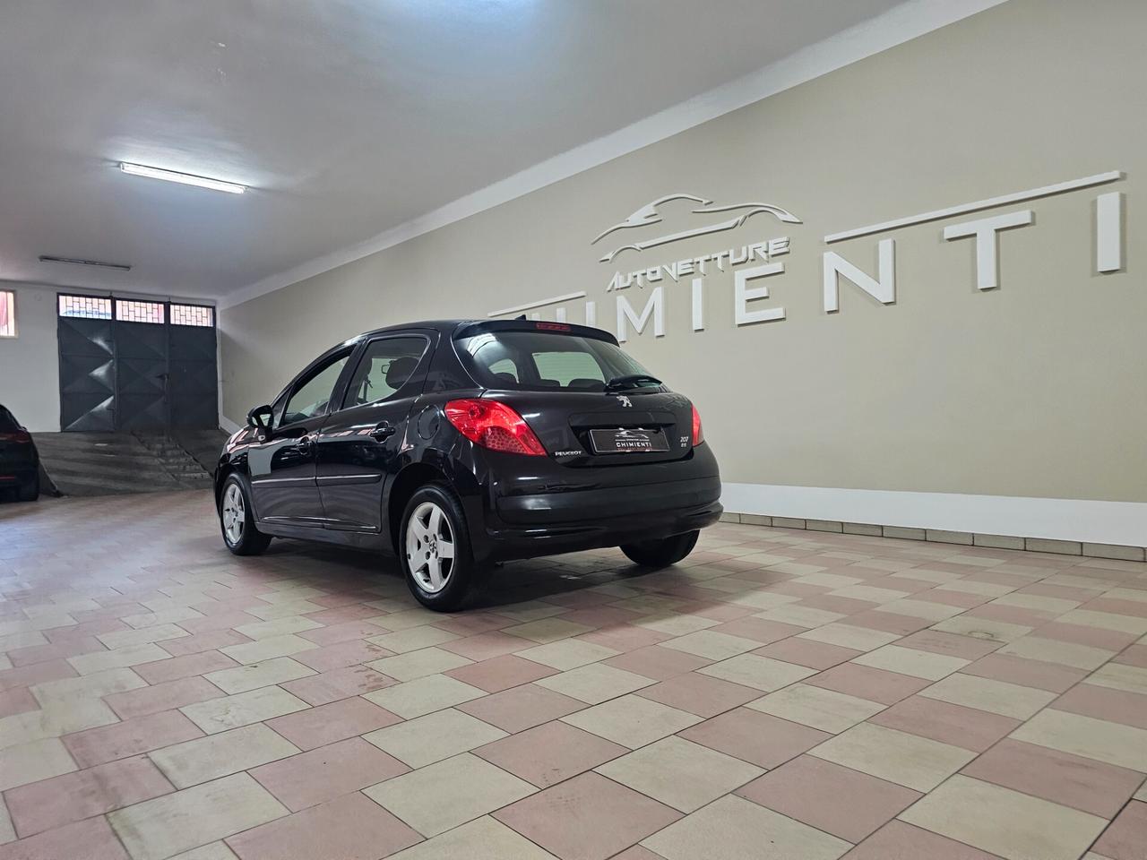 Peugeot 207 1.4 8V 75CV 5p. X Line ECO GPL