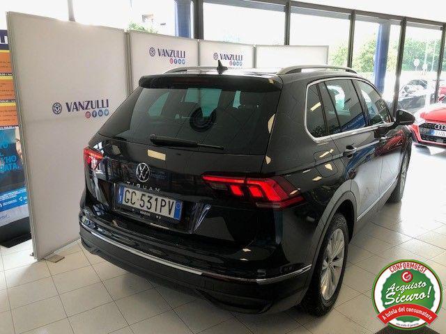 VOLKSWAGEN Tiguan 2.0 TDI 150 CV SCR DSG Life