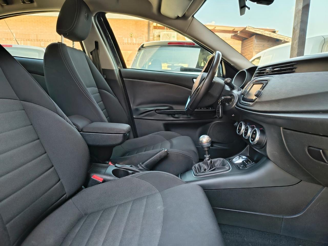 Alfa Romeo Giulietta 1.4GPL 120CV - Gancio traino
