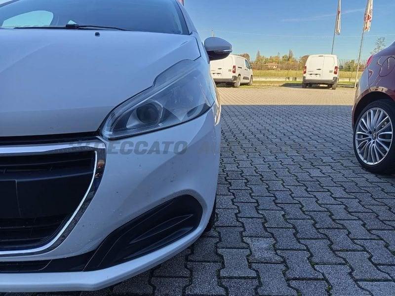 Peugeot 208 208 5p 1.2 puretech Allure s&s 82cv neopatentati