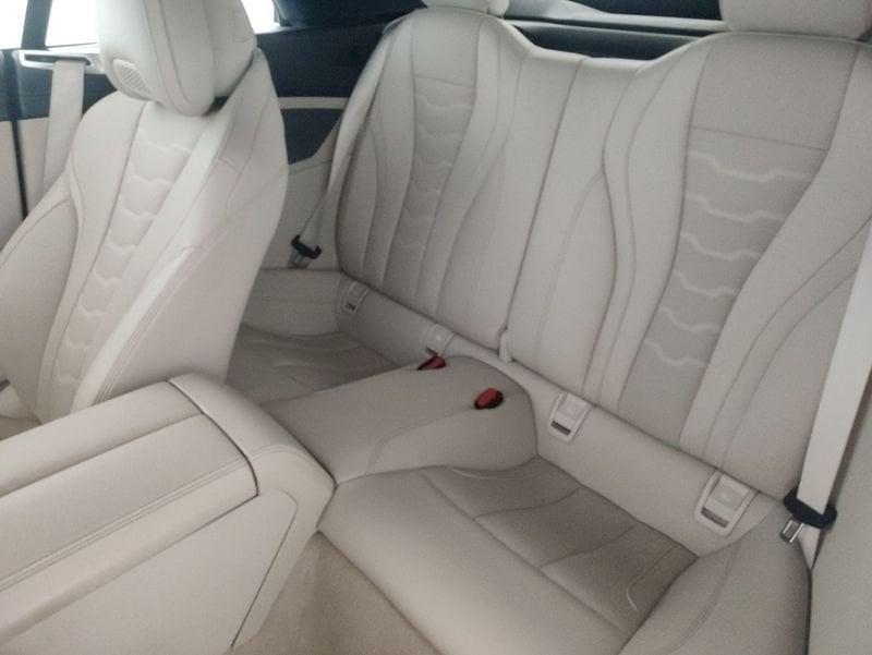 BMW Serie 8 840d Cabrio xdrive Individual Composition MSport auto